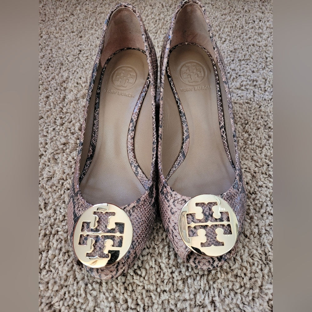 Tory Burch Sally 2 Doria Peep-toe Snake Skin Wedge Shoes sz 7.5